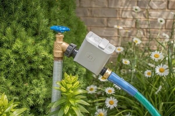 صرفه جویی در مصرف آب با سیستم آبیاری هوشمند